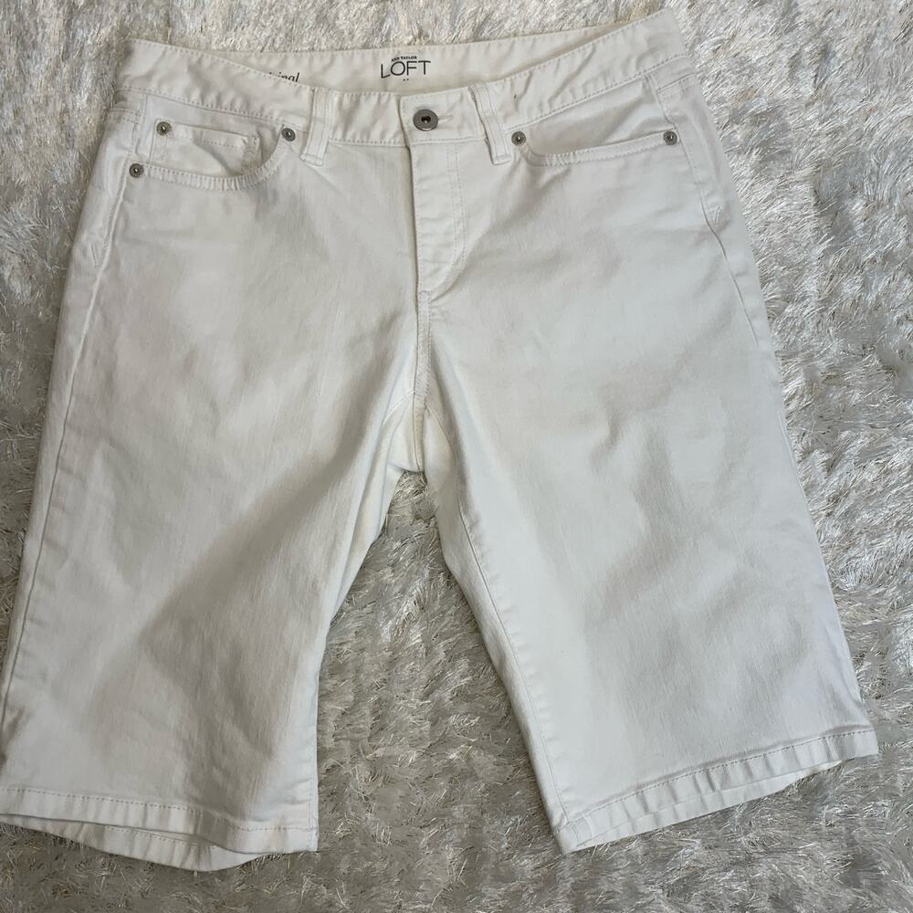 LOFT White Bermuda Jean Shorts Sz 6P
